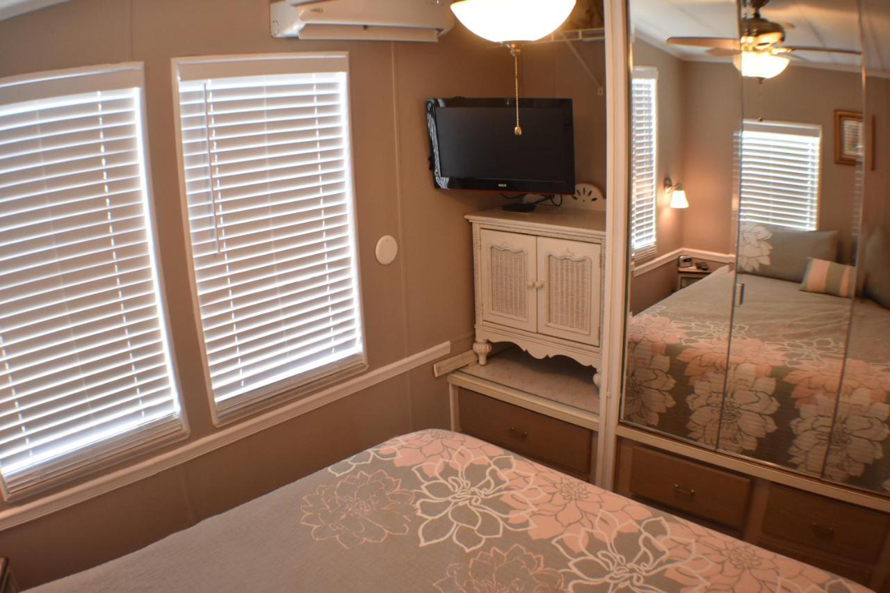 Pelican'S Roost, Waterfront Comfort At Venture Out Cudjoe Key ภายนอก รูปภาพ